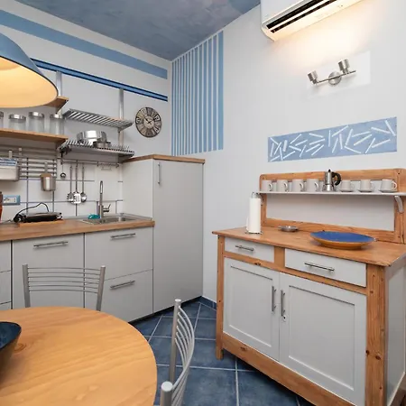 Casa Azzurra * Arona