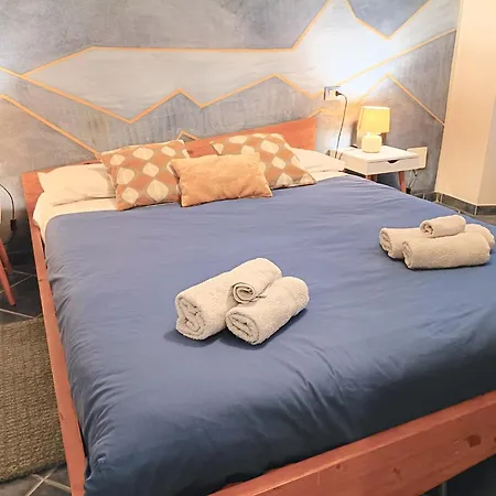 Casa Azzurra * アローナ